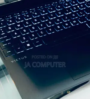 New Laptop HP Victus 15 16GB AMD Ryzen 5 SSD 1T