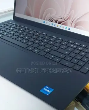 New Laptop Dell Inspiron 15 8GB Intel Core I5 SSD 256GB