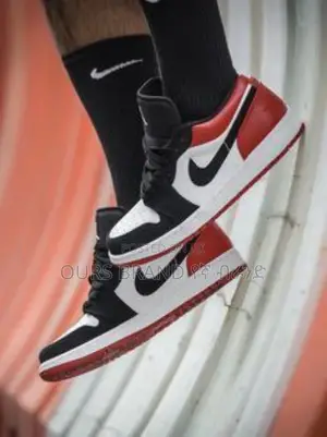 Nike Air Jordan 1 Low Cut High Quality Luxury Sneakers Shoes