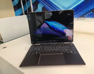 New Laptop HP Spectre 16GB Intel Core I7 SSD 1T