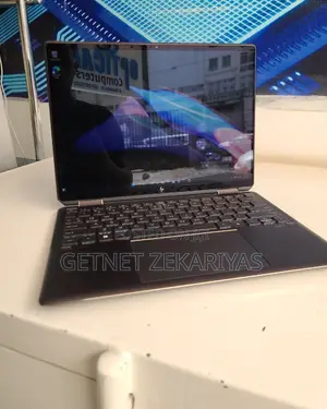 New Laptop HP Spectre 16GB Intel Core I7 SSD 1T