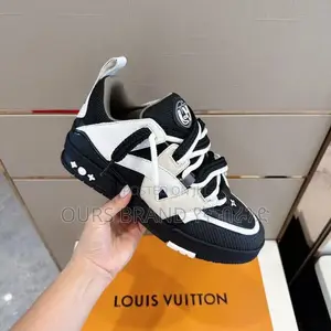 Photo - Louis Vuitton Trainer's High Master Quality Luxury Sneakers