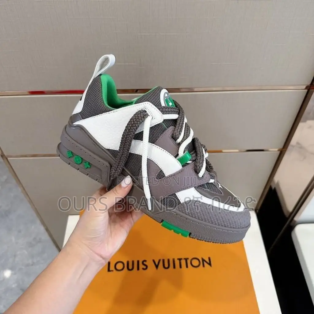 Louis Vuitton Trainer's High Master Quality Luxury Sneakers