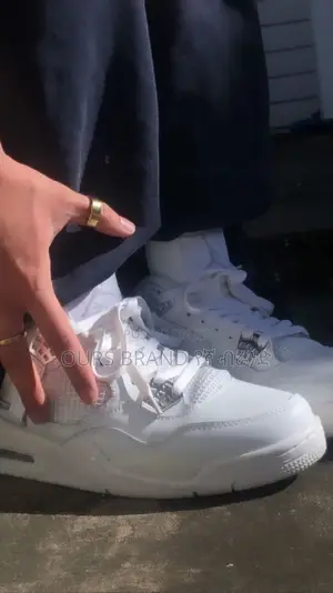 Photo - Air Jordan 4 Military High Master Quality Luxury Shoe