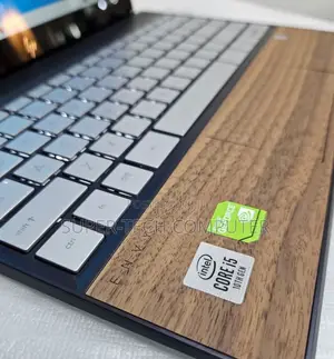 New Laptop HP Envy 13 8GB Intel Core i5 SSD 512GB