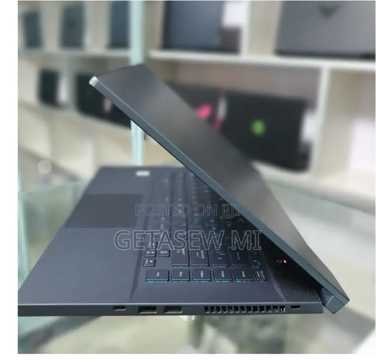 New Laptop Asus 16GB Intel Core I7 SSD 512GB