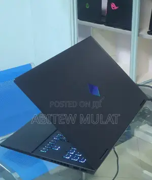 New Laptop HP Omen 15 16GB Intel Core I7 SSD 16 GB