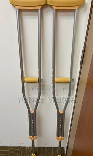 Photo - Crutches ₸ክራንች/Crunche;Crutches Crutches√Crutches~Crutches