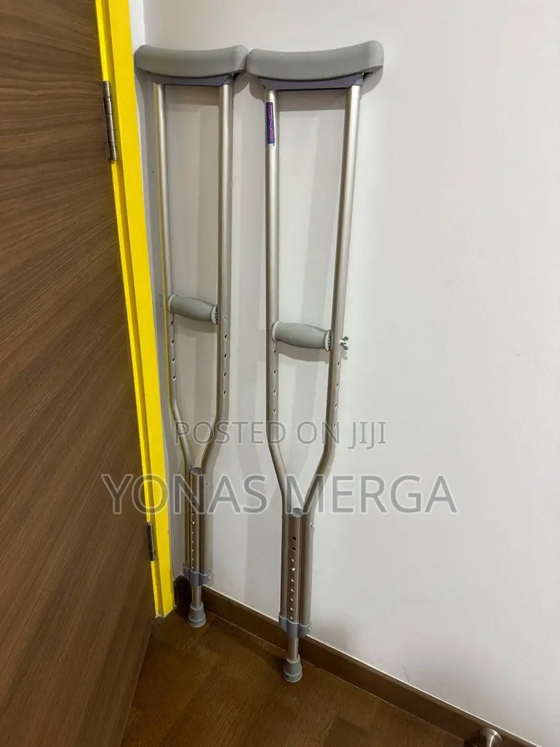 Crutches ₸ክራንች/Crunche;Crutches Crutches√Crutches~Crutches