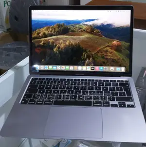 New Laptop Apple MacBook Air 2020 M1 8GB Apple M1 SSD 256GB