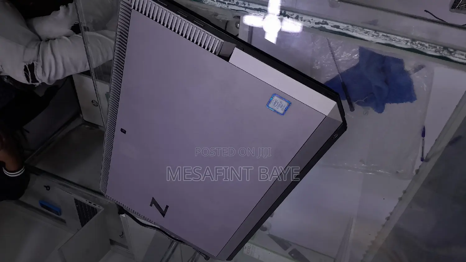 New Laptop HP ZBook X2 G4 32GB Intel Core I7 SSD 512GB