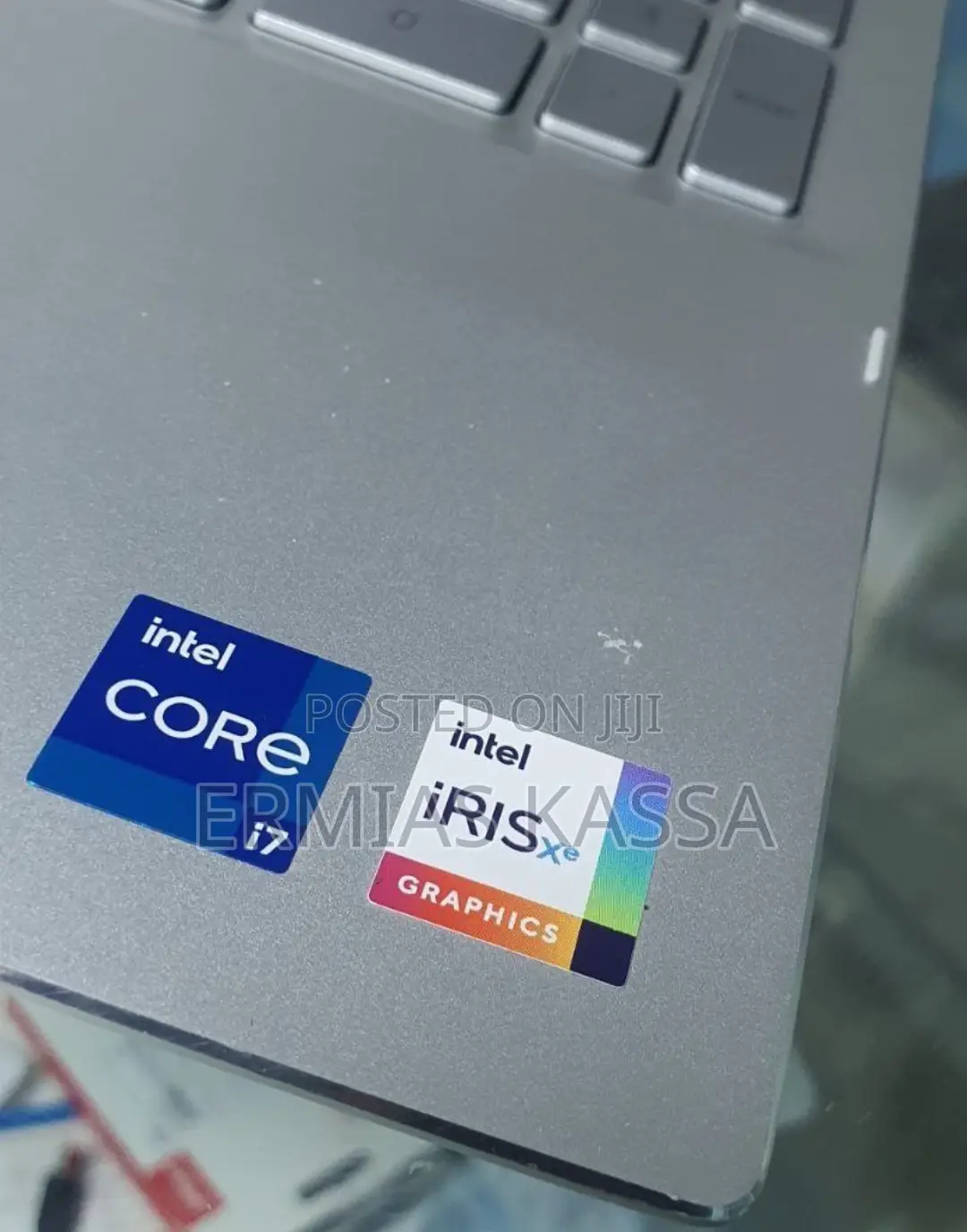 New Laptop Dell Inspiron 27 7710 16GB Intel Core I7 SSD 512GB