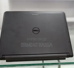 Laptop Dell Latitude 3330 4GB Intel Core I5 HDD 500GB