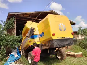 የሚሸጥ New Holland Combiner 2021model Almost New
