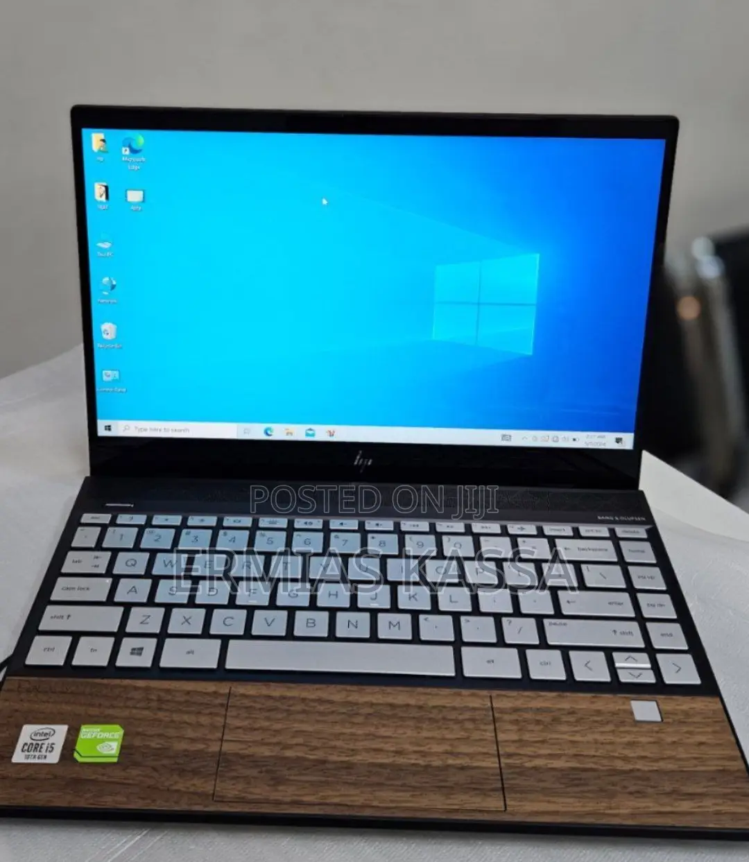 New Laptop HP Envy 17 8GB Intel Core I5 SSD 512GB