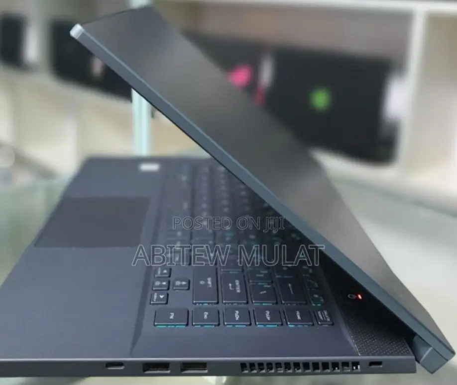 New Laptop Asus ROG Zephyrus G15 16GB Intel Core I7 SSD 512GB