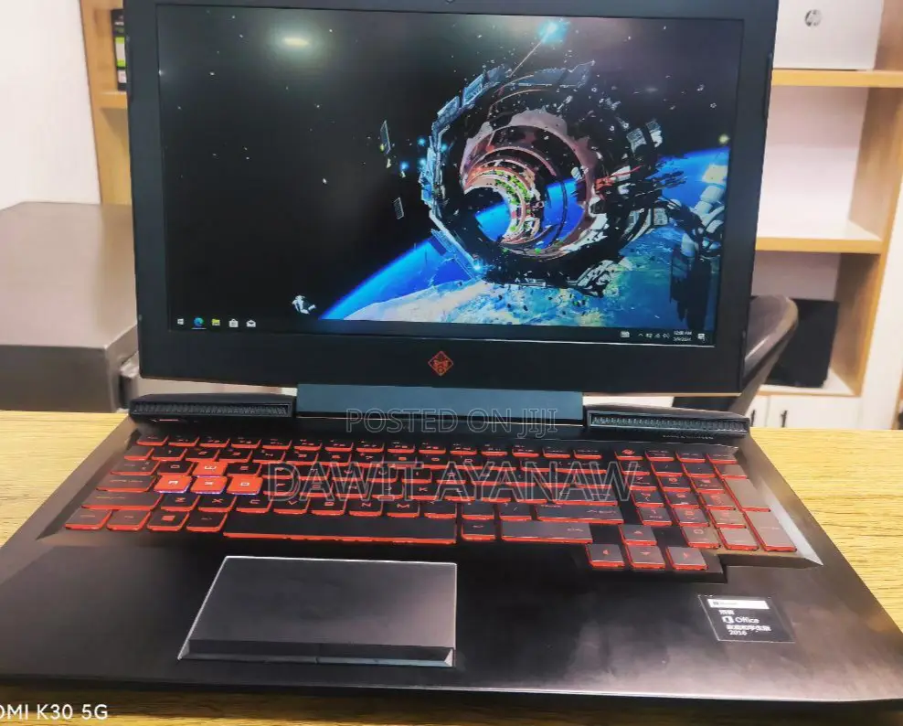 New Laptop HP Omen 15 8GB Intel Core I5 SSD 128GB