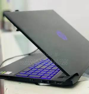 New Laptop HP 16GB AMD Ryzen 5 HDD+SSD 256GB