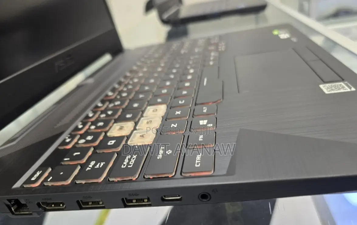 New Laptop Asus 16GB Intel Core I7 SSD 1T