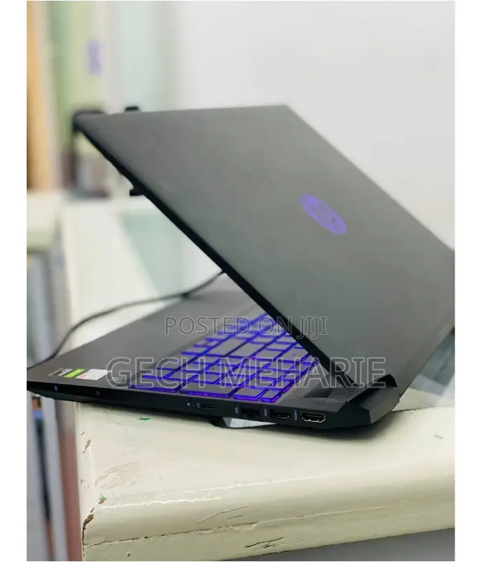 New Laptop HP Pavilion Power 15 8GB AMD Ryzen 5 SSD 256GB