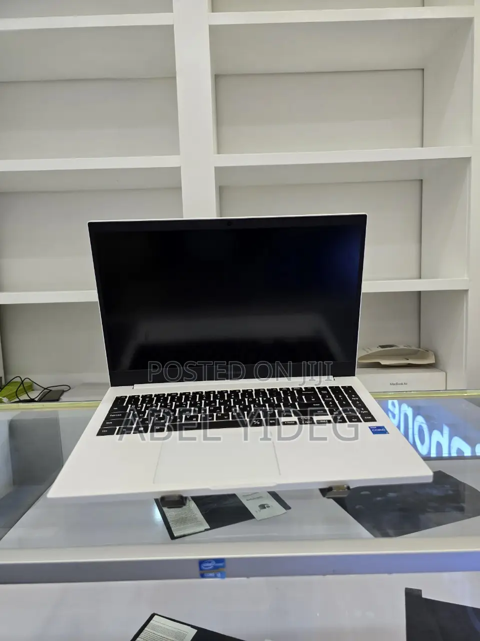 New Laptop Samsung 8GB Intel Core I5 HDD+SSD 1T