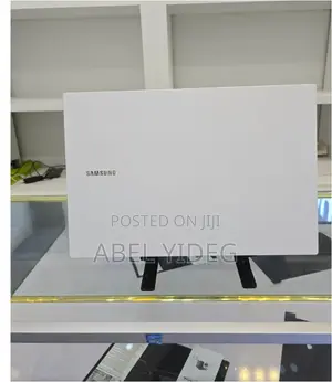 New Laptop Samsung 8GB Intel Core I5 HDD+SSD 1T