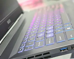 New Laptop MSI GP75 Leopard 16GB Intel Core I7 SSD 1T