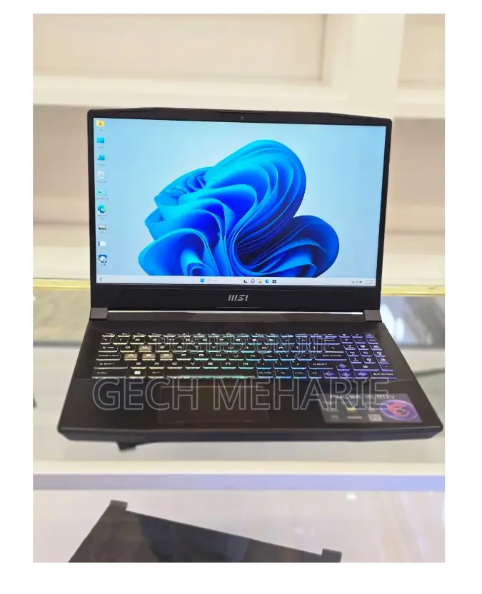 New Laptop MSI Pulse GL66 16GB Intel Core I7 SSD 1T