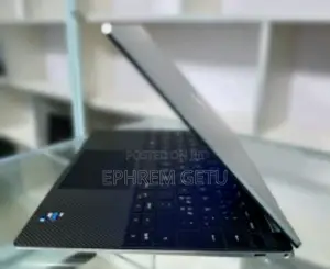 New Laptop Dell XPS 13 16GB Intel Core I7 SSD 512GB