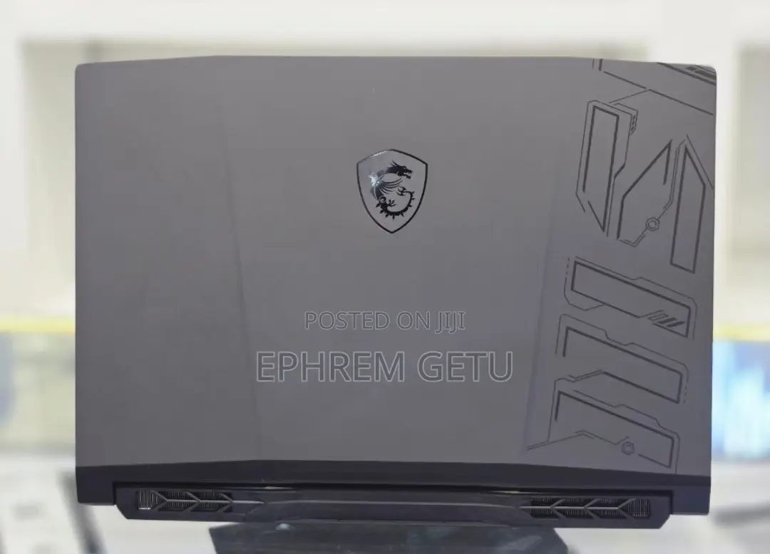 New Laptop MSI Pulse GL66 16GB Intel Core I7 SSD 1T