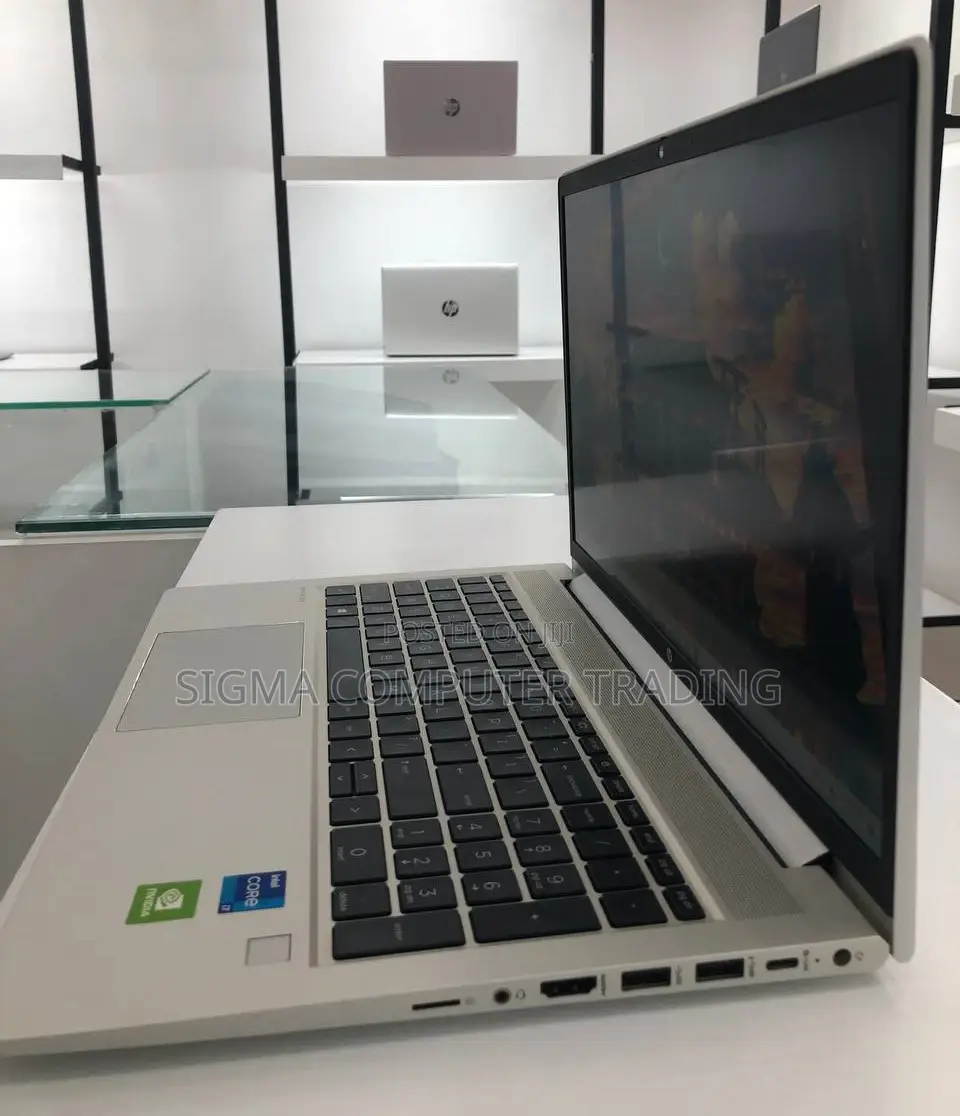 New Laptop HP ProBook 450 G9 16GB Intel Core I7 SSD 512GB