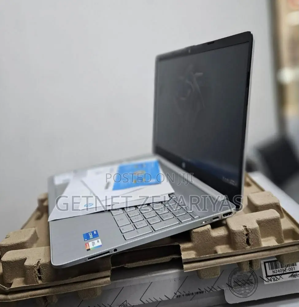 New Laptop HP Stream Notebook 16GB Intel Core I7 SSD 512GB