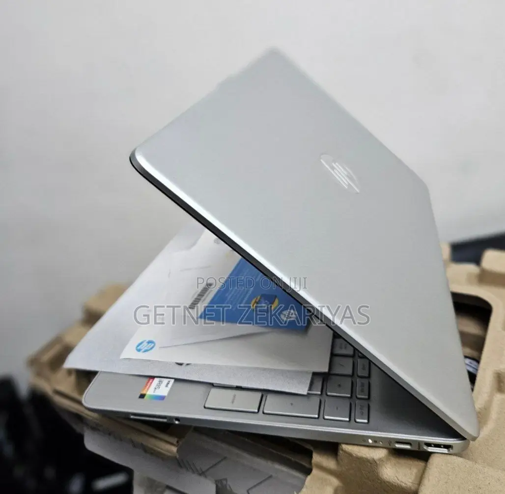 New Laptop HP Stream Notebook 16GB Intel Core I7 SSD 512GB