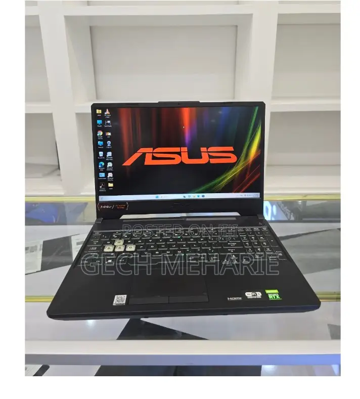 New Laptop Asus ROG Strix G17 16GB Intel Core I7 SSD 1T