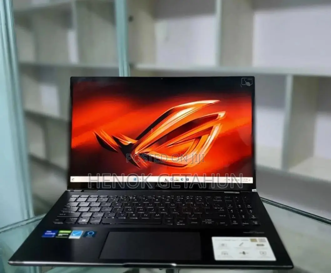 New Laptop Asus ZenBook UX303LN 16GB Intel Core i7 SSD 512GB