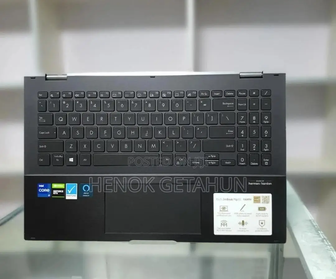 New Laptop Asus ZenBook UX303LN 16GB Intel Core i7 SSD 512GB