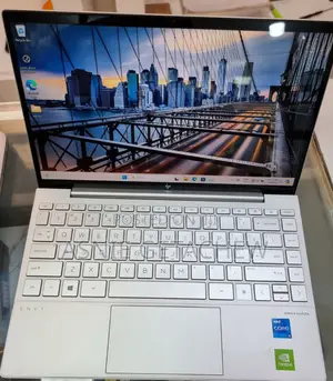 New Laptop HP Envy X360 16GB Intel Core I5 SSD 512GB