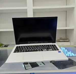 Photo - New Laptop Samsung Galaxy Book 2 8GB Intel Core I5 HDD+SSD 1.5T
