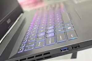 New Laptop MSI Wind U100 Plus 16GB Intel Core I7 SSD 1T