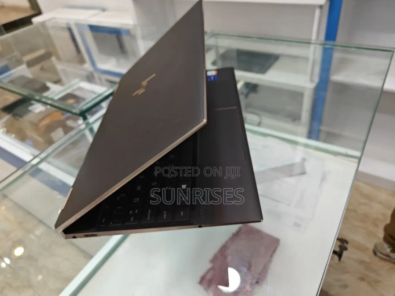 New Laptop HP Spectre X360 15 16GB Intel Core I7 SSD 512GB