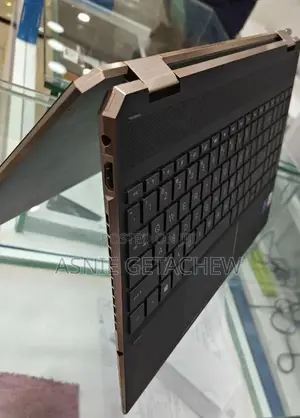 New Laptop HP Spectre X360 16GB Intel Core I7 SSD 512GB