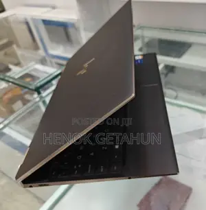 New Laptop HP Spectre 16GB Intel Core I7 SSD 512GB