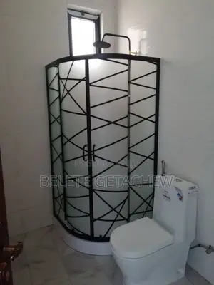 3bdrm Villa in Wossen Compound, Bole for sale