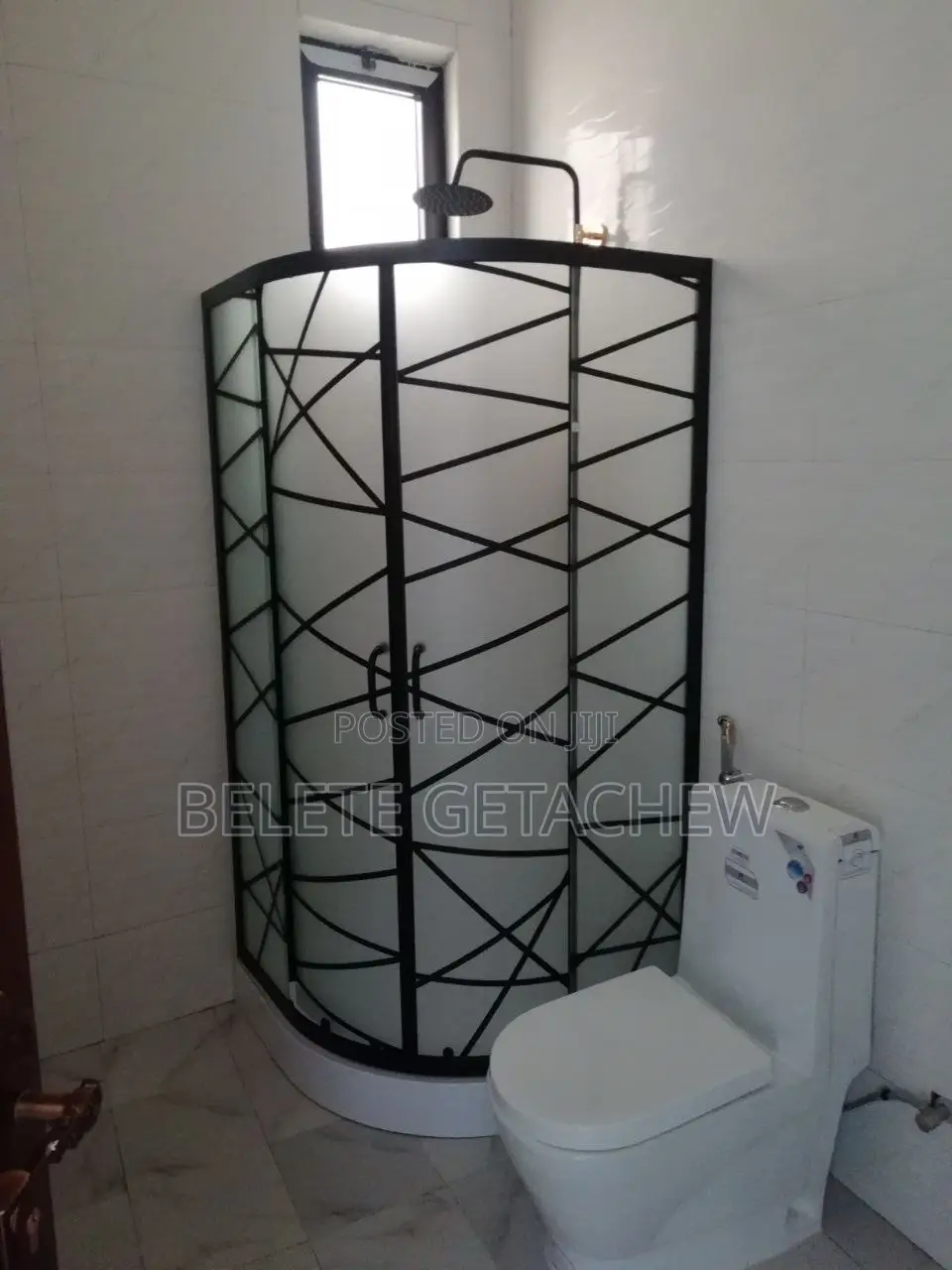 3bdrm Villa in Wossen Compound, Bole for sale