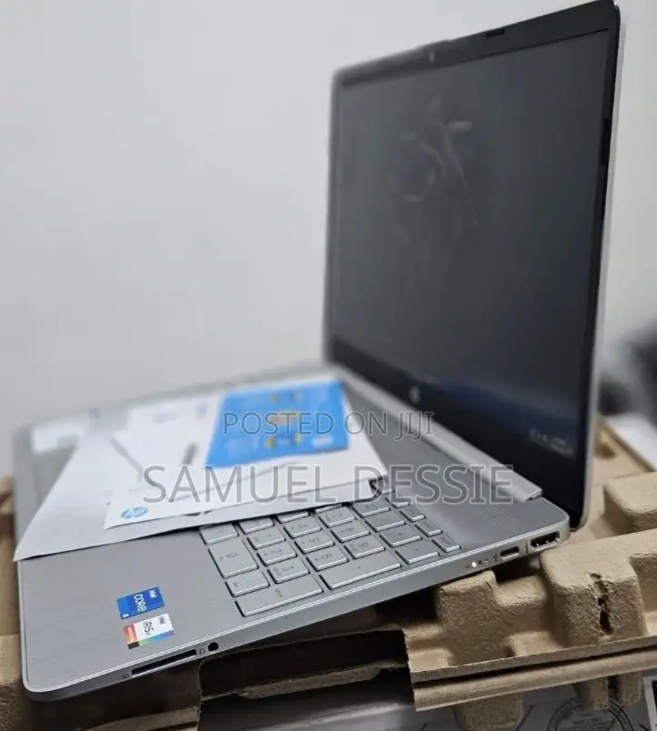 New Laptop HP Stream Notebook 16GB Intel Core I7 SSD 512GB