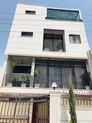 7bdrm House in የሚሸጥ ቤት ቦሌ ቡልቡልላ, Bole for sale