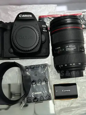 Photo - 5d Mark Iv 24-105mm