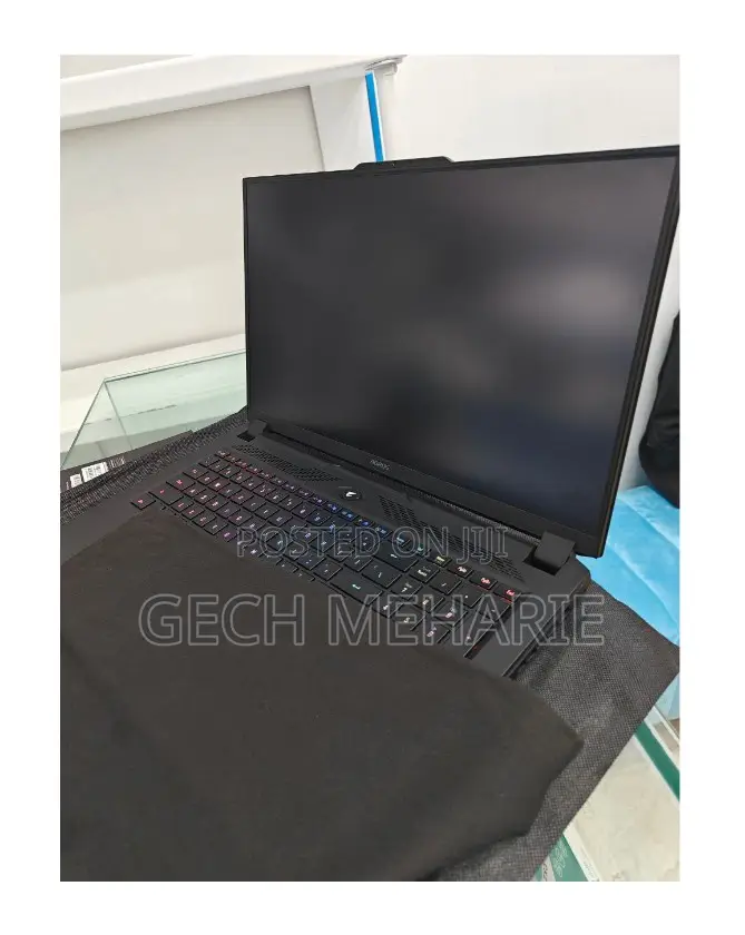 New Laptop 16GB Intel Core I7 SSD 1T