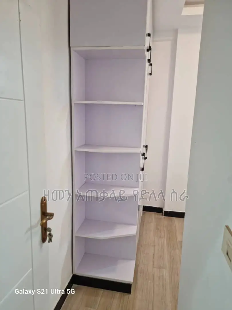 Furnished 2bdrm Apartment in አቤም ሆቴል አካባቢ, Addis Ketema for rent