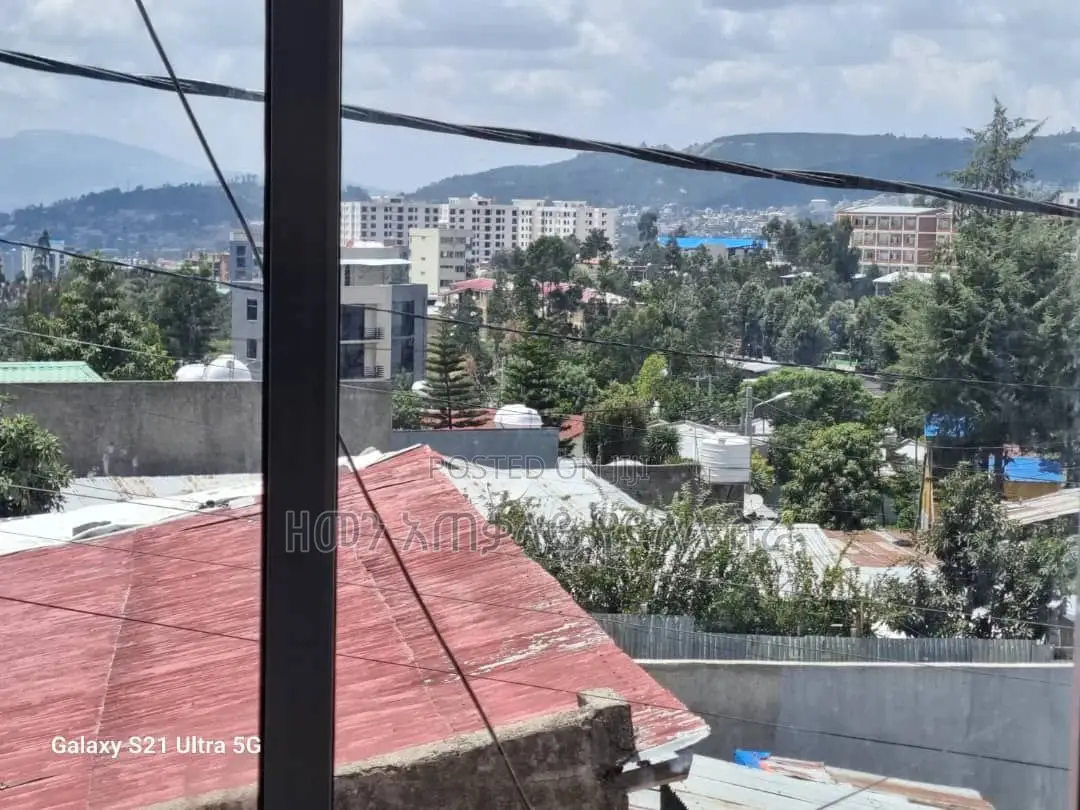 Furnished 2bdrm Apartment in አቤም ሆቴል አካባቢ, Addis Ketema for rent